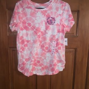 Brand new size medium old navy shirt